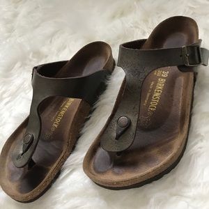 Birkenstock’s size 39